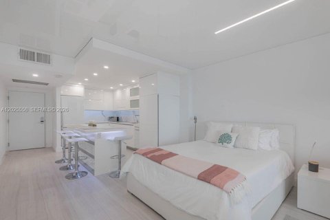 Снять в аренду кондоминиум в Майами-Бич, Флорида 55.74м2, № 2077572 - фото 12