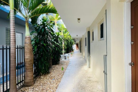 Immobilier commercial à vendre à Miami Beach, Floride № 2169782 - photo 5
