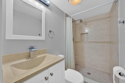 Condo in Orlando, Florida, 2 bedrooms  № 1876418 - photo 9