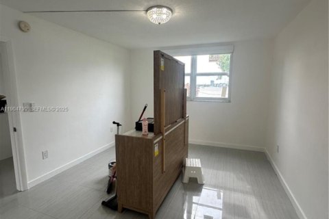 Copropriété à louer à Aventura, Floride: 1 chambre, 71.35 m2 № 1970268 - photo 18