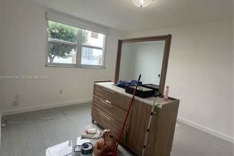 Copropriété à louer à Aventura, Floride: 1 chambre, 71.35 m2 № 1970268 - photo 6