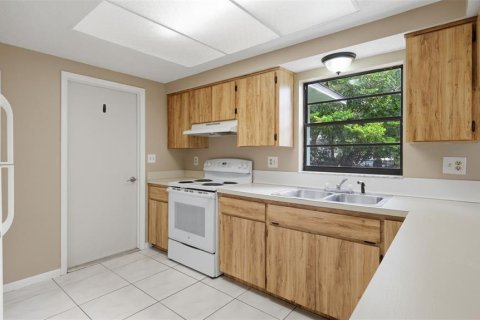 Casa en venta en Spring Hill, Florida, 2 dormitorios, 120.31 m2 № 2197275 - foto 15