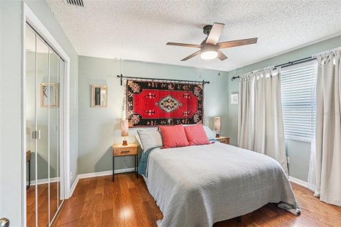 Villa ou maison à louer à Seminole, Floride: 3 chambres, 147.99 m2 № 2107527 - photo 19
