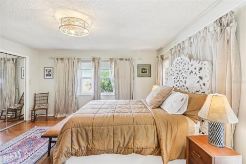 Villa ou maison à louer à Seminole, Floride: 3 chambres, 147.99 m2 № 2107527 - photo 23