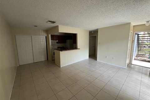 Купить кондоминиум в Киссимми, Флорида 3 комнаты, 61.78м2, № 1820731 - фото 4