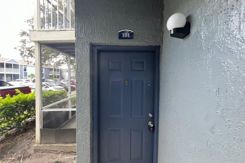 Купить кондоминиум в Киссимми, Флорида 3 комнаты, 61.78м2, № 1820731 - фото 2