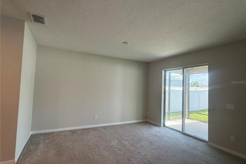 Casa en venta en Sanford, Florida, 4 dormitorios, 201.51 m2 № 2377515 - foto 4