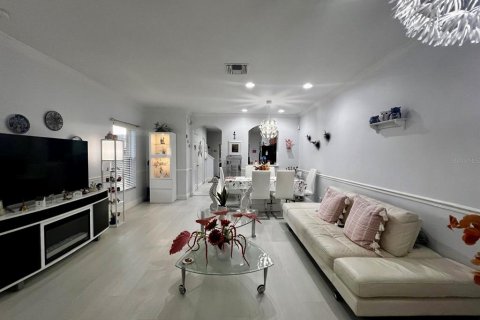 Townhouse in Riverview, Florida 2 bedrooms, 115.94 sq.m. № 1882688 - photo 5