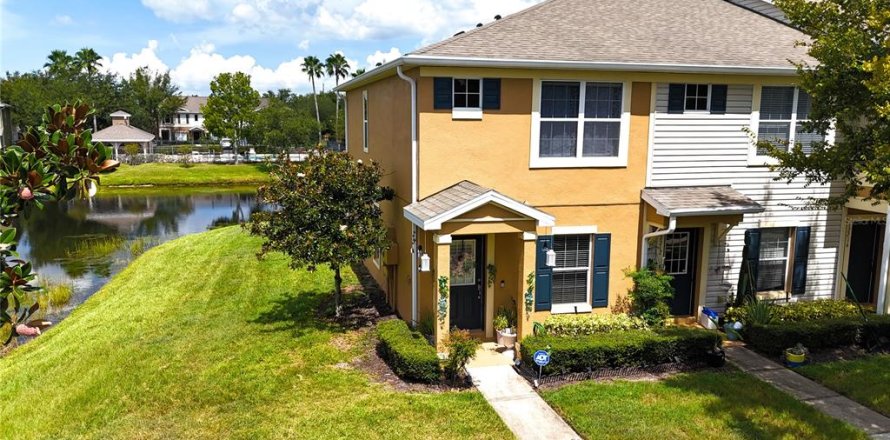 Townhouse in Riverview, Florida 2 bedrooms, 115.94 sq.m. № 1882688