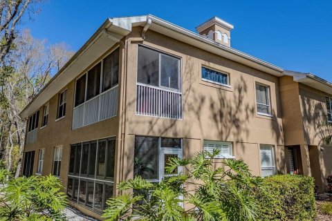 Condo in Palm Harbor, Florida, 2 bedrooms  № 2110484 - photo 4