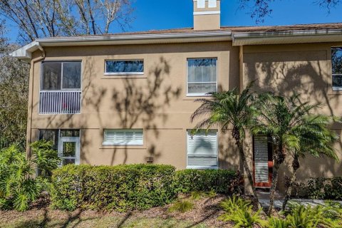 Condo in Palm Harbor, Florida, 2 bedrooms  № 2110484 - photo 3