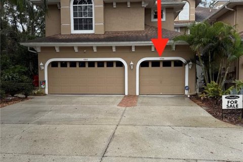 Condo in Palm Harbor, Florida, 2 bedrooms  № 2110484 - photo 2