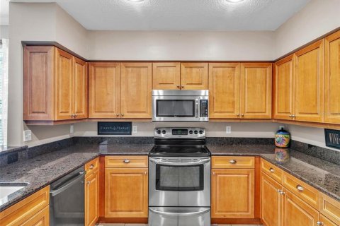Condo in Palm Harbor, Florida, 2 bedrooms  № 2110484 - photo 7