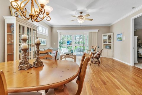 Condo in Palm Harbor, Florida, 2 bedrooms  № 2110484 - photo 20