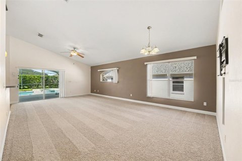 Casa en venta en Davenport, Florida, 4 dormitorios, 177.91 m2 № 2224640 - foto 10