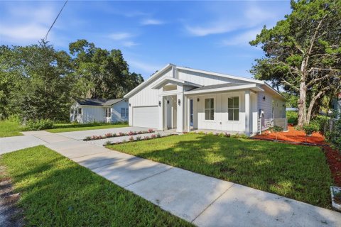 Casa en venta en Gainesville, Florida, 4 dormitorios, 158.12 m2 № 2384315 - foto 2