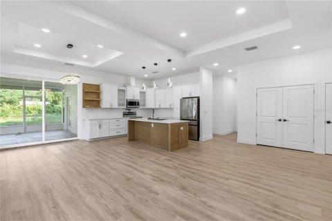 Casa en venta en Gainesville, Florida, 4 dormitorios, 158.12 m2 № 2384315 - foto 9
