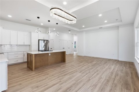Casa en venta en Gainesville, Florida, 4 dormitorios, 158.12 m2 № 2384315 - foto 8