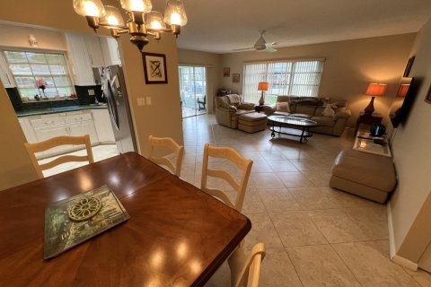 Appartement à louer à Delray Beach, Floride: 2 chambres, 110.18 m2 № 2423482 - photo 7