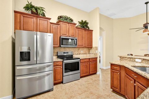 Casa en venta en Clermont, Florida, 3 dormitorios, 204.01 m2 № 1911079 - foto 19