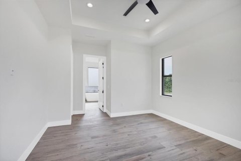 Villa ou maison à vendre à Rotonda, Floride: 3 chambres, 156.91 m2 № 734932 - photo 17