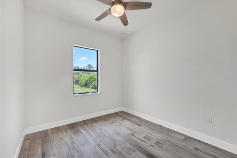 Villa ou maison à vendre à Rotonda, Floride: 3 chambres, 156.91 m2 № 734932 - photo 21