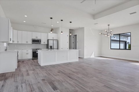 Villa ou maison à vendre à Rotonda, Floride: 3 chambres, 156.91 m2 № 734932 - photo 9
