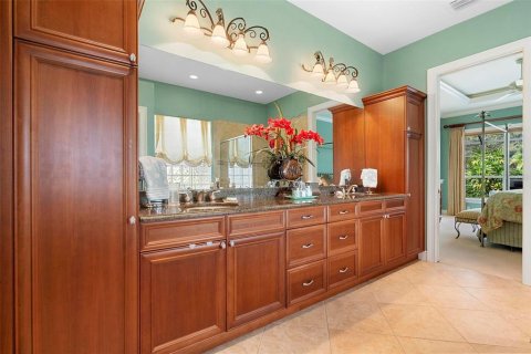 House in DeLand, Florida 4 bedrooms, 283.17 sq.m. № 1581084 - photo 20