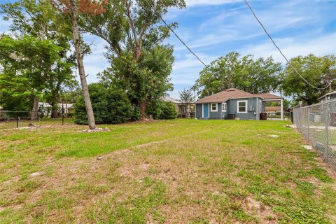 Villa ou maison à louer à Mulberry, Floride: 2 chambres, 77.29 m2 № 2117348 - photo 12