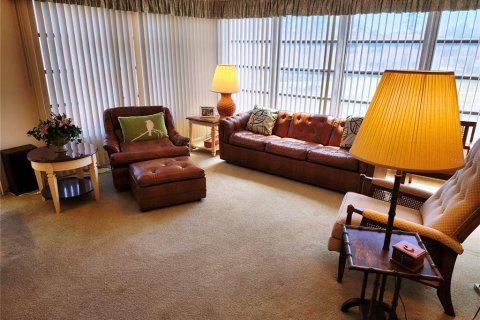 Condominio en venta en Seminole, Florida, 2 dormitorios, 118.64 m2 № 1518640 - foto 10