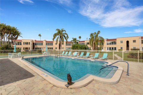 Condominio en venta en Seminole, Florida, 2 dormitorios, 118.64 m2 № 1518640 - foto 22