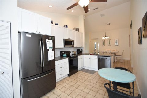House in Palm Coast, Florida 3 bedrooms, 144.28 sq.m. № 2150568 - photo 19