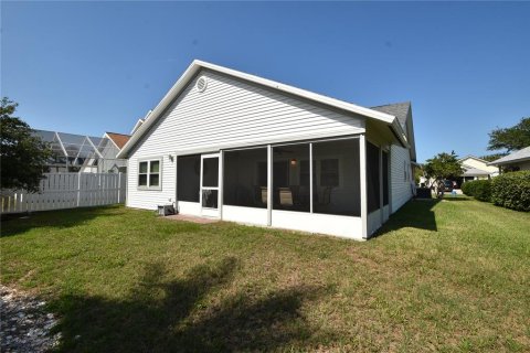 House in Palm Coast, Florida 3 bedrooms, 144.28 sq.m. № 2150568 - photo 2