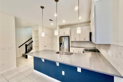 Townhouse in Windermere, Florida 3 bedrooms, 134.24 sq.m. № 2266704 - photo 7
