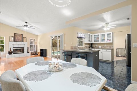 Casa en venta en Spring Hill, Florida, 3 dormitorios, 167.32 m2 № 1869356 - foto 20