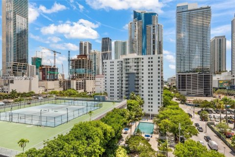 Condominio en alquiler en Miami, Florida, 1 dormitorio, 53.42 m2 № 2010408 - foto 6