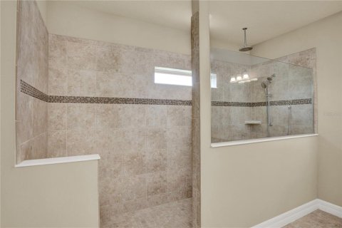 Casa en venta en Orlando, Florida, 5 dormitorios, 380.16 m2 № 2196811 - foto 30