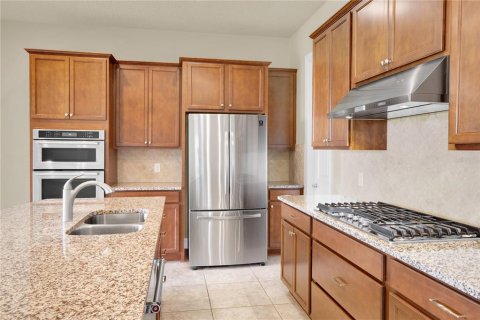Casa en venta en Orlando, Florida, 5 dormitorios, 380.16 m2 № 2196811 - foto 18