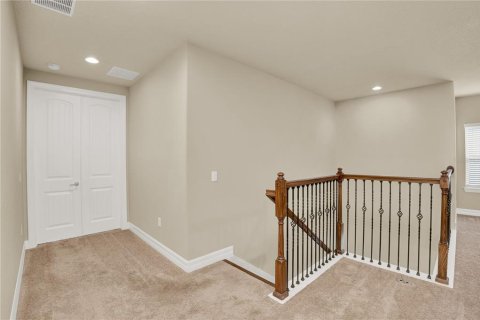 Casa en venta en Orlando, Florida, 5 dormitorios, 380.16 m2 № 2196811 - foto 24