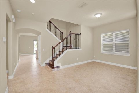 Casa en venta en Orlando, Florida, 5 dormitorios, 380.16 m2 № 2196811 - foto 6