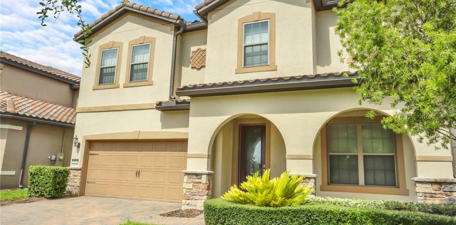 Casa en Orlando, Florida 5 dormitorios, 380.16 m2 № 2196811