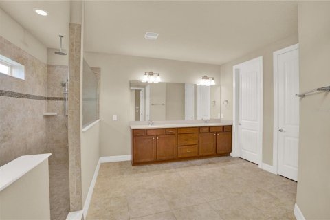 Casa en venta en Orlando, Florida, 5 dormitorios, 380.16 m2 № 2196811 - foto 27