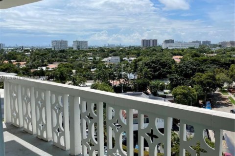 Купить кондоминиум в Норт-Майами, Флорида 2 спальни, 101.82м2, № 2010681 - фото 22