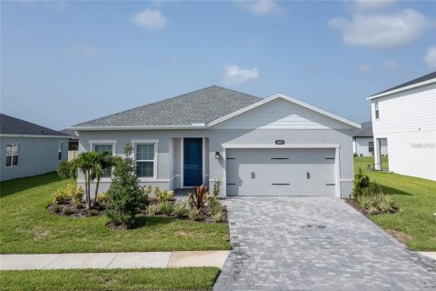 House in Port Charlotte, Florida 3 bedrooms, 187.38 sq.m. № 2308743