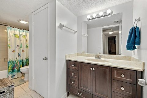 Casa en venta en New Smyrna Beach, Florida, 3 dormitorios, 161.28 m2 № 2351885 - foto 17