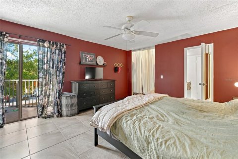 Casa en venta en New Smyrna Beach, Florida, 3 dormitorios, 161.28 m2 № 2351885 - foto 12