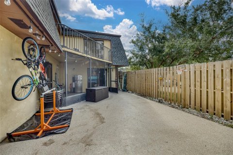 Casa en venta en New Smyrna Beach, Florida, 3 dormitorios, 161.28 m2 № 2351885 - foto 10