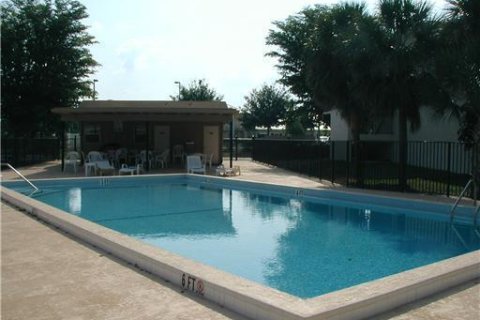 Copropriété à louer à Delray Beach, Floride: 1 chambre, 65.03 m2 № 2349040 - photo 5
