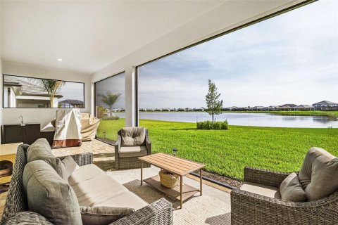 Villa ou maison à vendre à Bradenton, Floride: 3 chambres, 214.98 m2 № 2097781 - photo 5