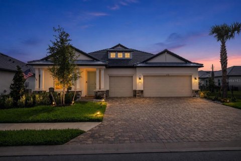 Casa en Bradenton, Florida 3 dormitorios, 214.98 m2 № 2097781